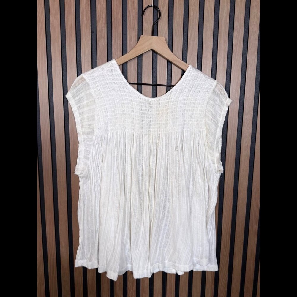 Akemi Kin Top OS Womens White Cap Sleeve Keyhole Modal Stretch